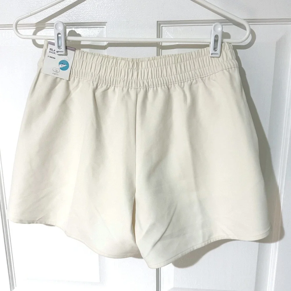 CALIA Womens Relaxed Shorts Cream White Side Stripe Pleated Activewear XS New